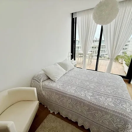 42 By Homeprive דירה *
